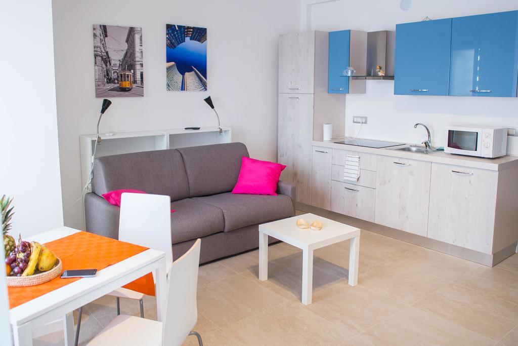 Loreto - Colorful Studio Apartment Milan Luaran gambar